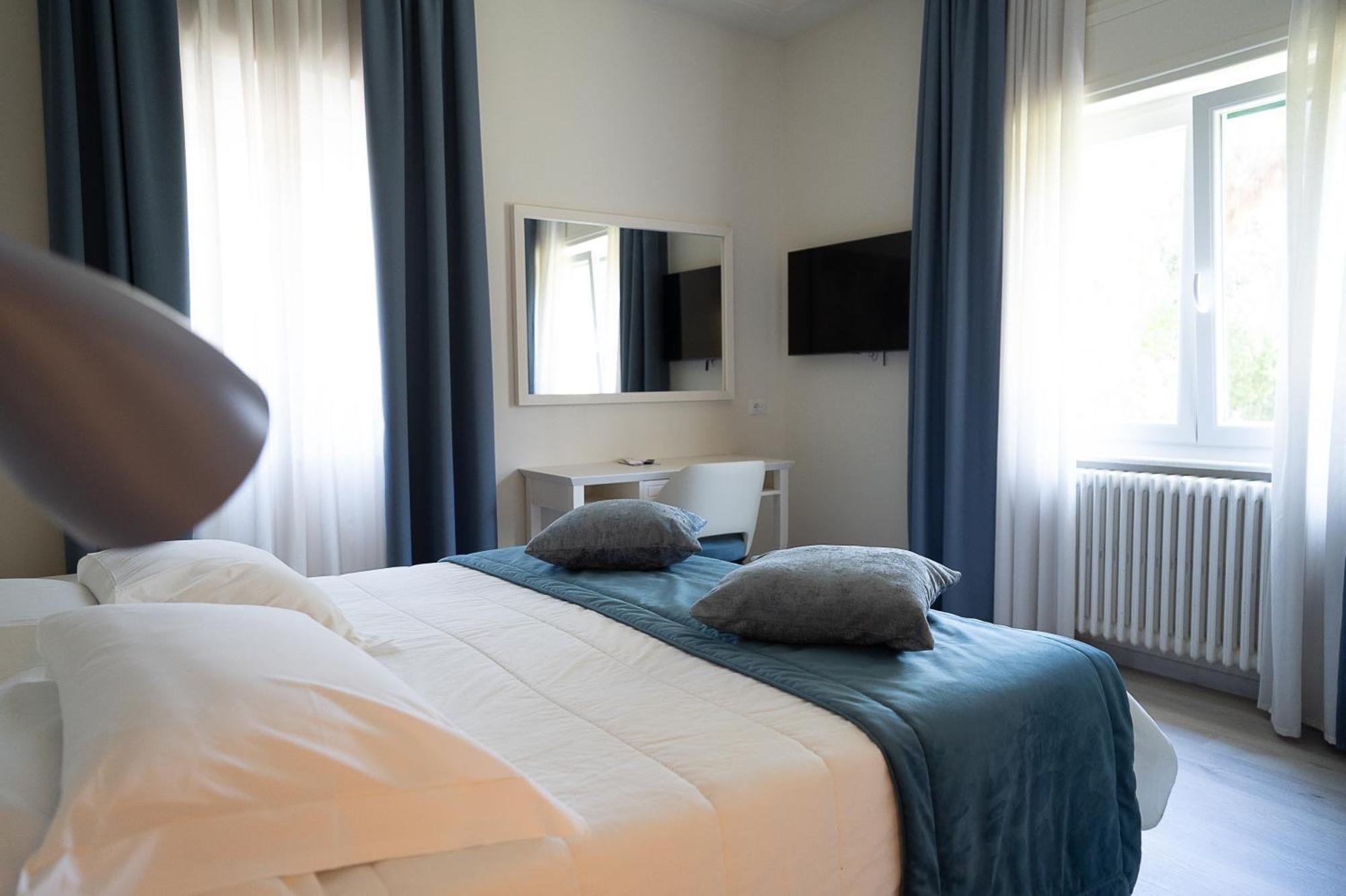 Hotel Bellonda 포르데데이마르미 외부 사진