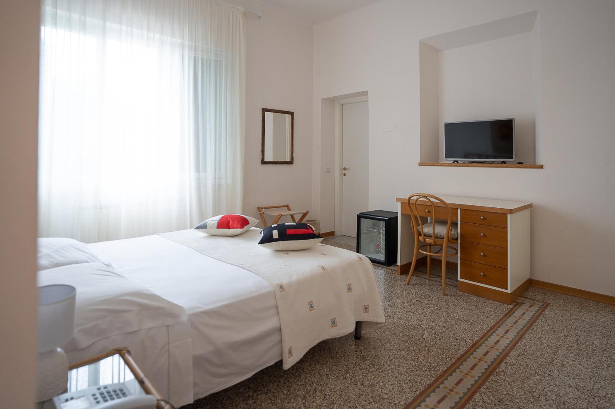 Hotel Bellonda 포르데데이마르미 외부 사진